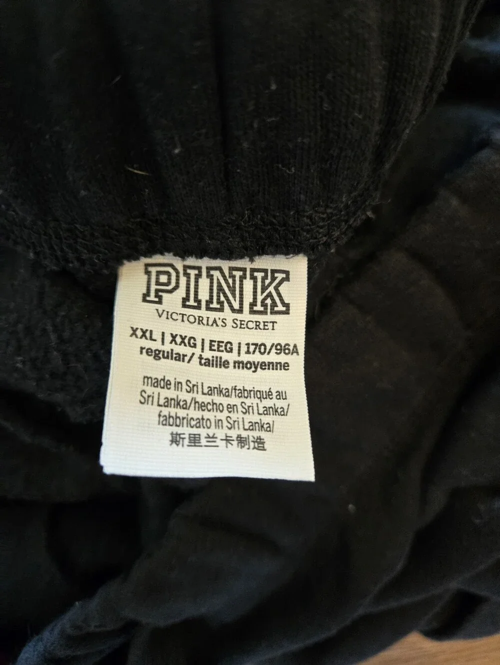 PINK Victoria’s Secret XXL Black Rhinestone Logo Fleece Shorts Casual Y2K